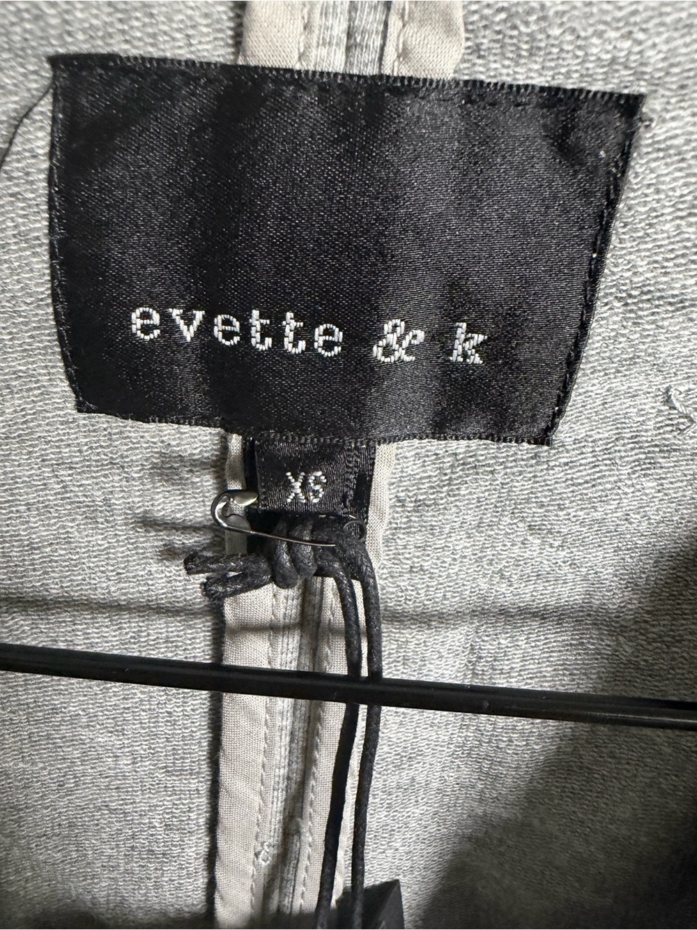 Gray Knit Blazer Jacket with Embellished Embroidery NEW - Picture 7 of 8